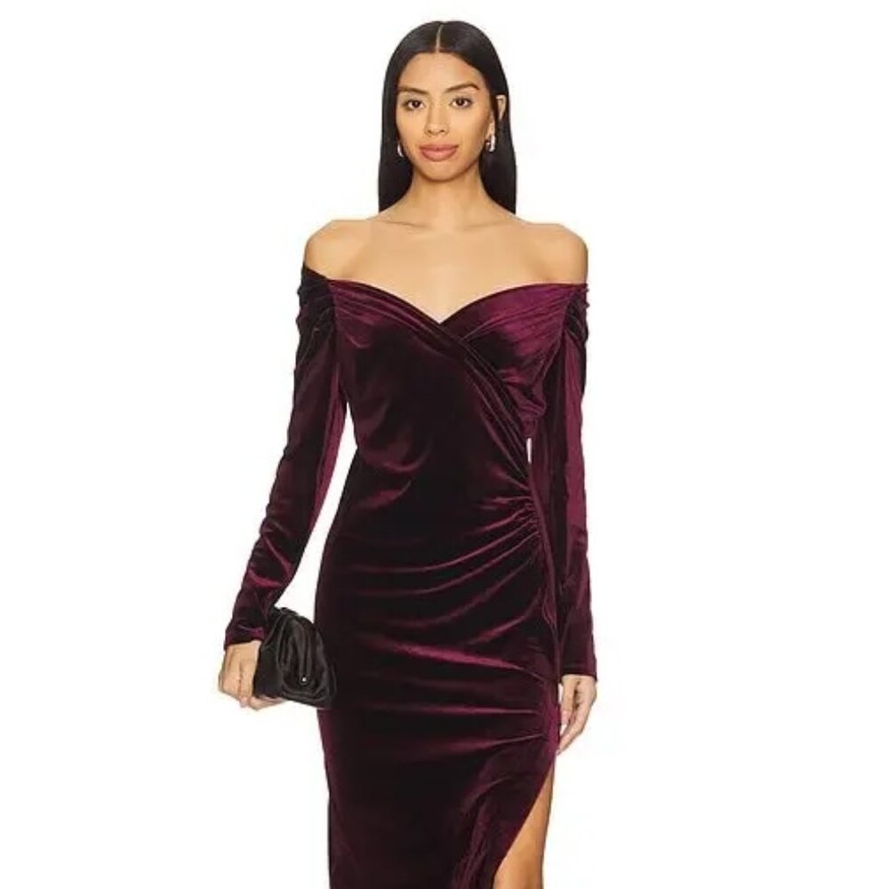 ASTR the Label Sirca Velvet Dress – Size S